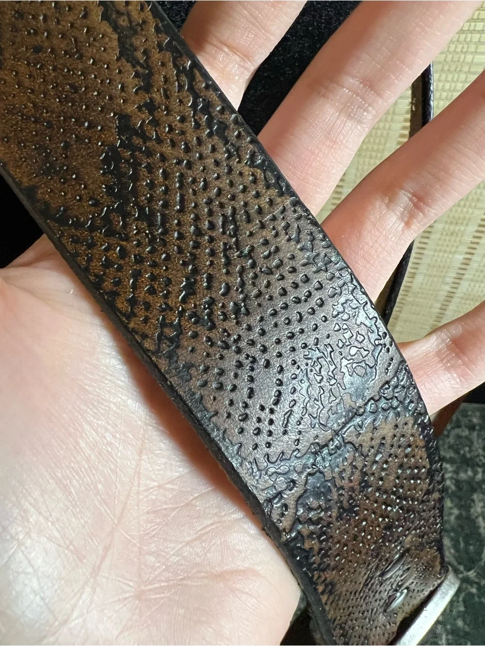Vintage Leather Snakeskin Print Belt Distressed Pewter Buckle Size 32 Brown